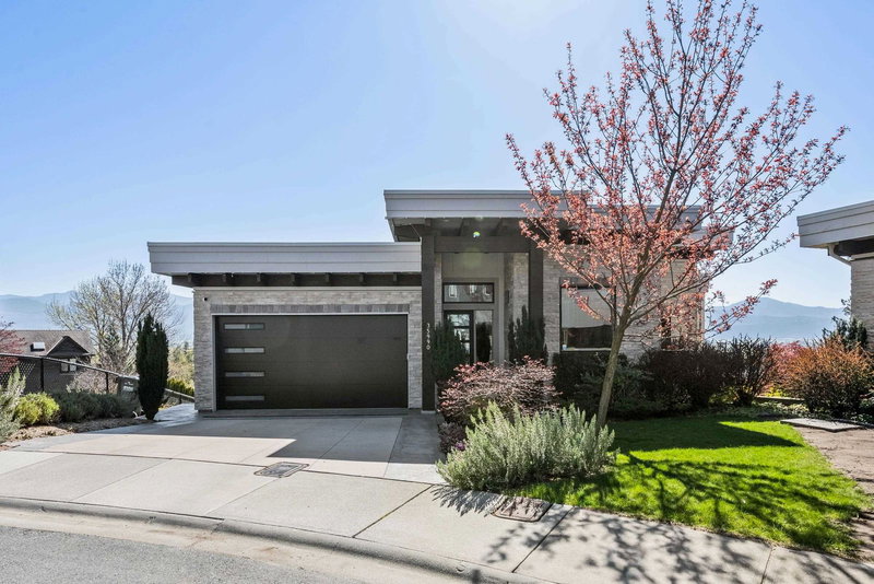 35990 Timberlane Drive, Abbotsford, V3G 0H5 | Image 3