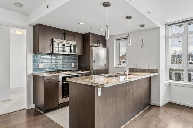 503 - 89 2nd Avenue W