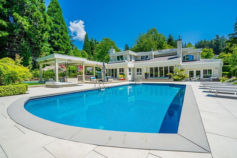 4797 The Glen, West Vancouver, V7S 3C3 | Image 2