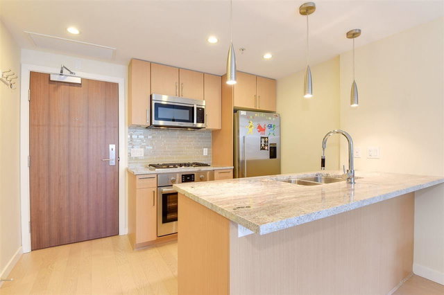 319 - 38 1st Street W