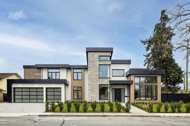 4420 Stonecrop Avenue