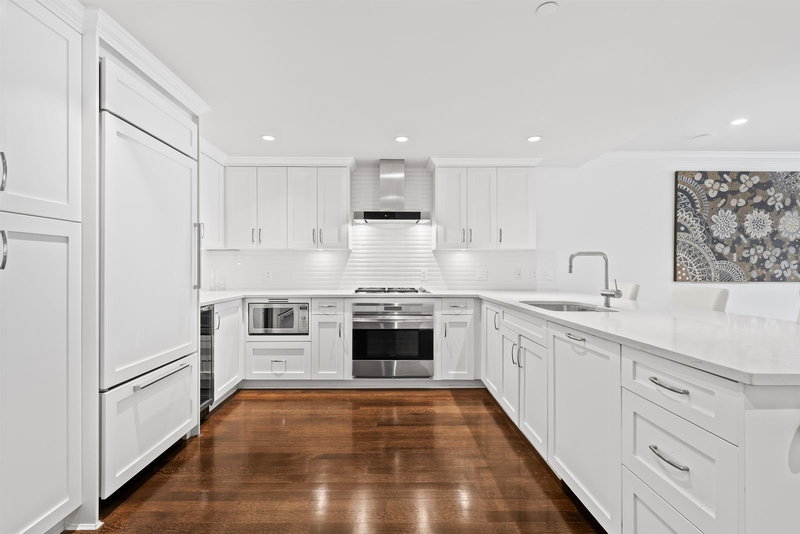 9 - 1891 Marine Drive, West Vancouver, V7V 1J7 | Image 3