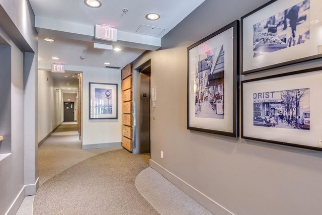 208 - 205 10th Avenue E