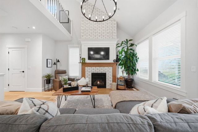 8 - 21858 47b Avenue