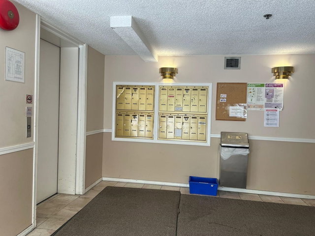 203 - 7560 Moffatt Road