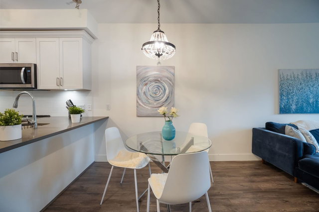 405 - 2436 Kelly Avenue