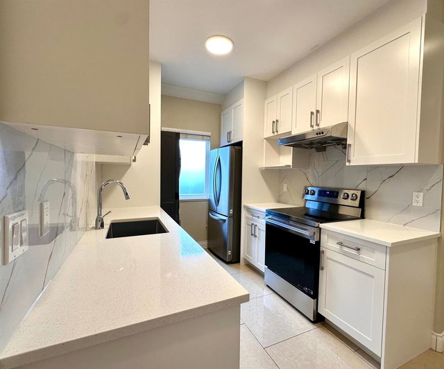 Suite - 4546 Granville Avenue