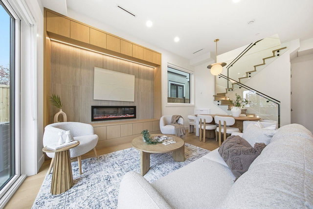 1 - 3708 18th Avenue W