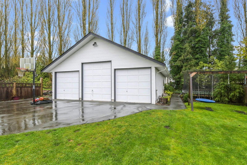 21654 49a Avenue, Langley, V3A 5Z3 | Image 2