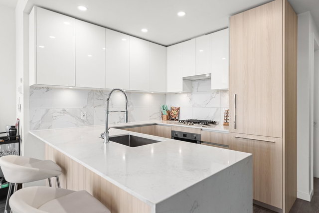 1703 - 5311 Goring Street