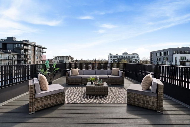 1 - 2282 8th Avenue E