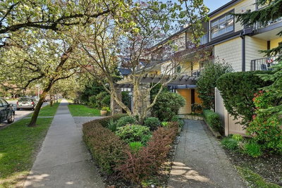235 4th Street W #207, North Vancouver