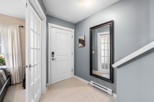 116 - 2418 Avon Place