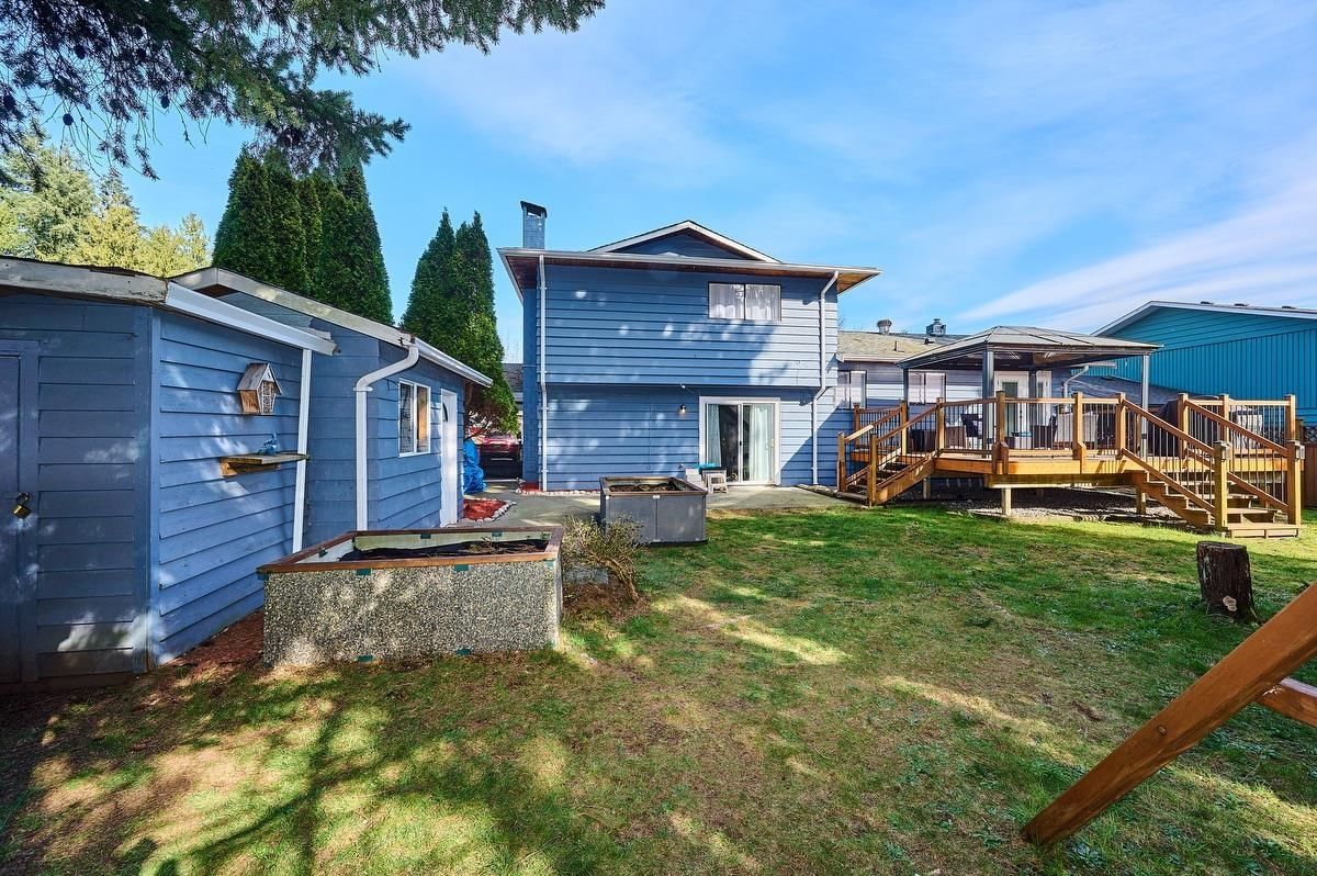 Listing Image 5