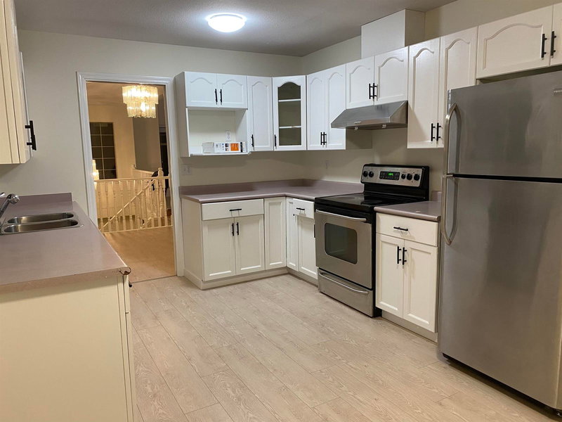 1869 Prairie Avenue, Port Coquitlam, V3B 1V2 | Image 2