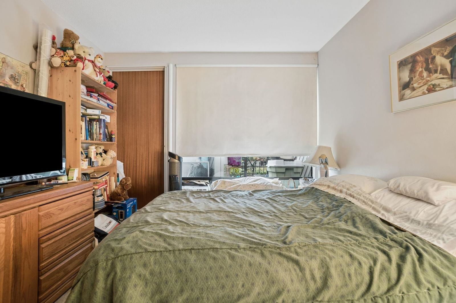Listing Image 17