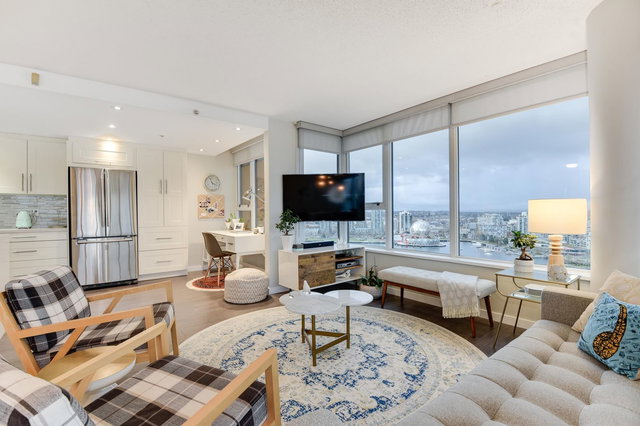 2803 - 33 Smithe Street