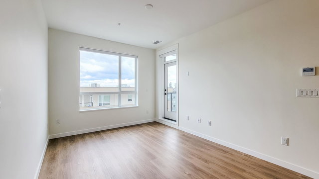 711 - 27254 Aldergrove Town Centre Drive