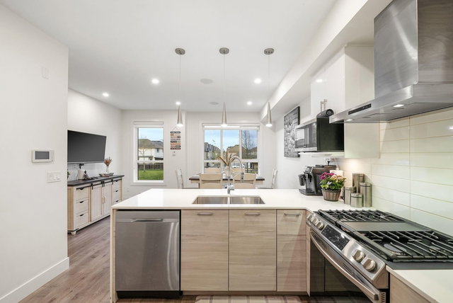 9 - 7177 194a Street