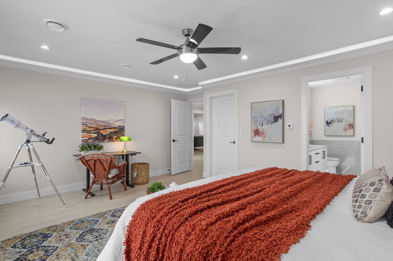 Listing Image 23