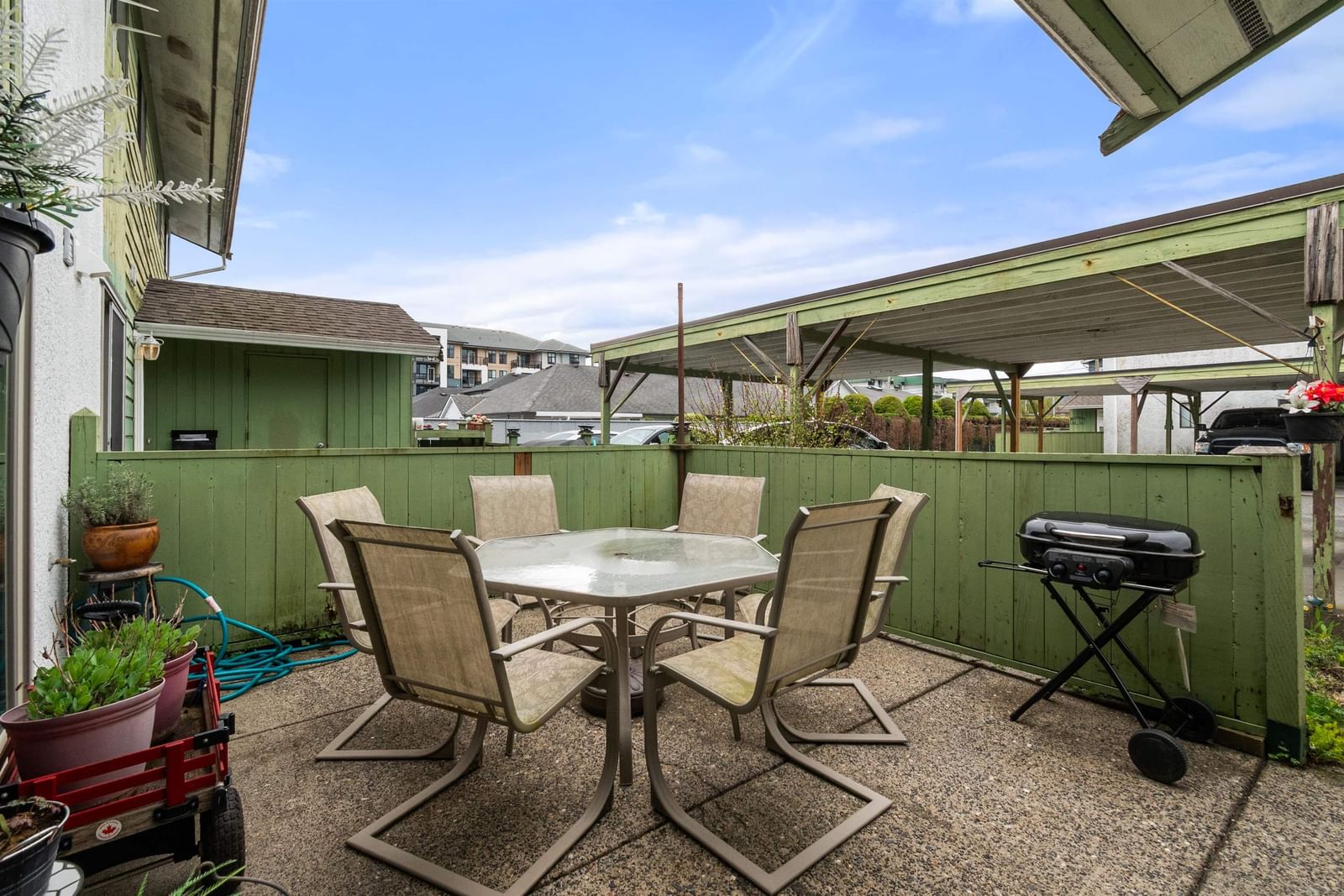 Listing Image 11