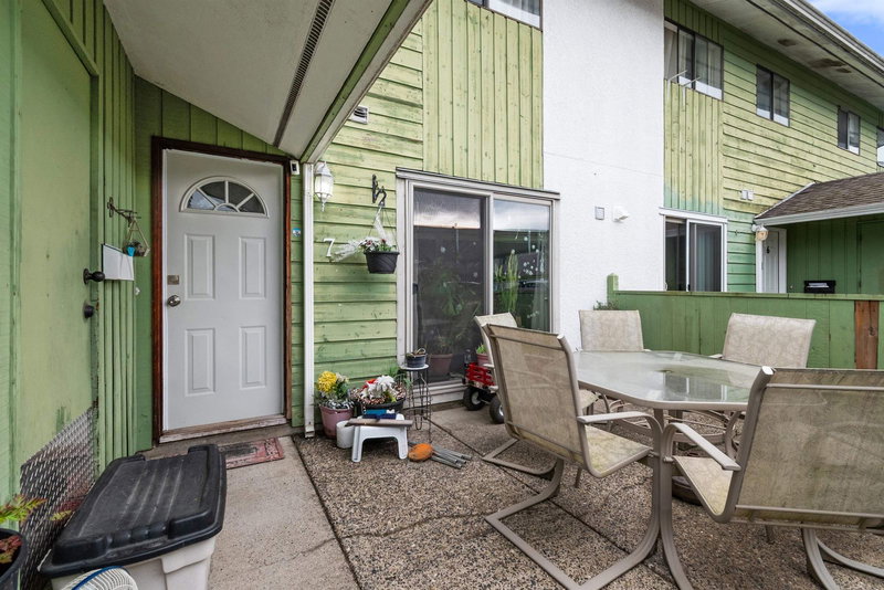 7 - 9342 Hazel Street, Chilliwack, V2P 5N2 | Image 3