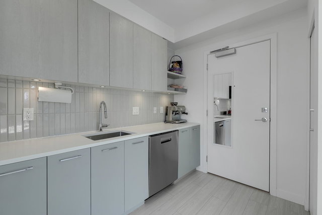 309 - 10777 138 Street