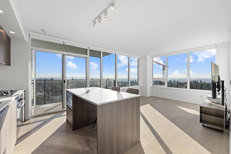 6537 Telford Avenue #1204, Burnaby, British Columbia