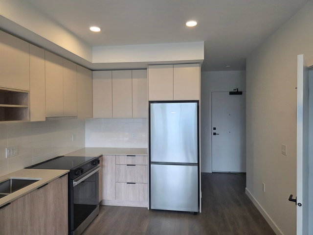 D506 - 10485 139 Street