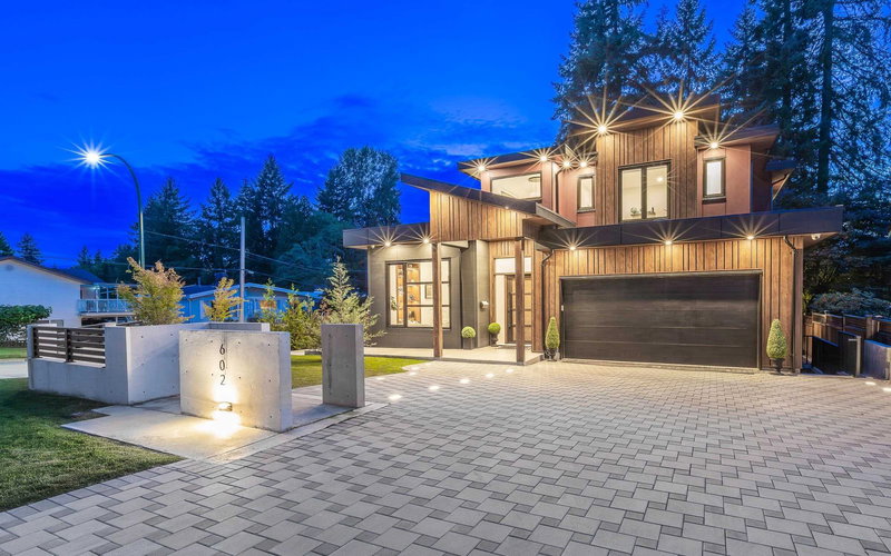 602 Midvale Street, Coquitlam, British Columbia