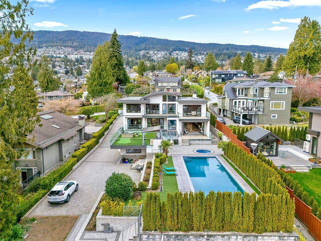 2052 Inglewood Avenue