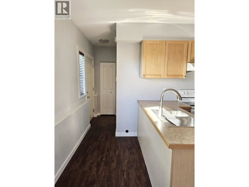 823 Edinburgh Street, New Westminster, V3M 2V2 | Image 3