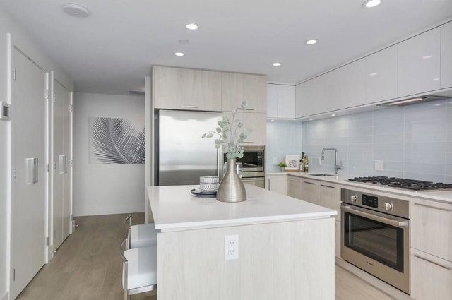 1804 - 680 Seylynn Crescent