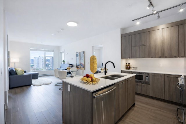 405 - 1012 Auckland Street