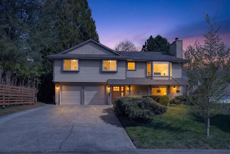 16057 10a Avenue, Surrey, V4A 7W8 | Image 2