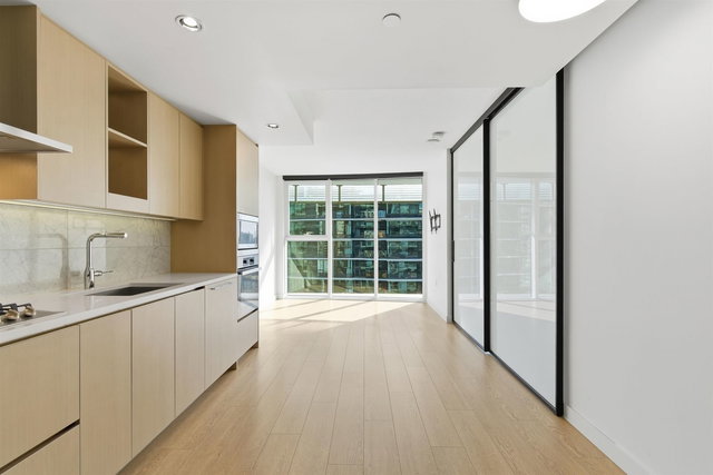 1583 - 87 Nelson Street