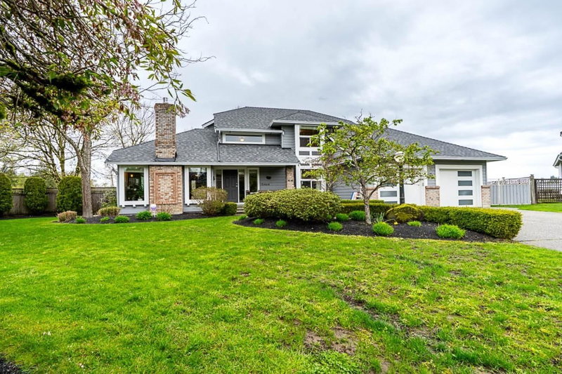 15464 60a Avenue, Surrey, British Columbia