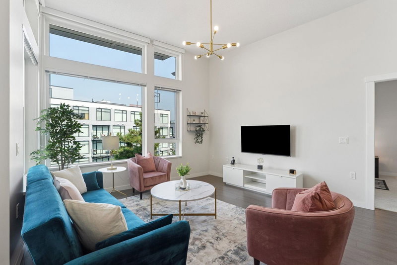 510 - 277 1st Street, North Vancouver, V7M 0E8 | Image 2