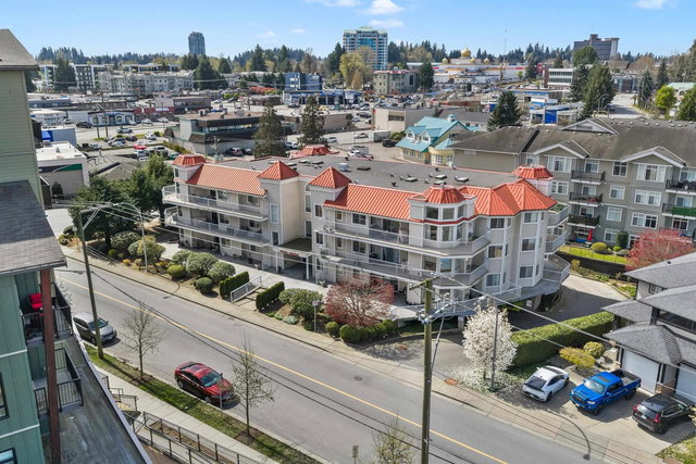 1A - 2725 Fuller Street