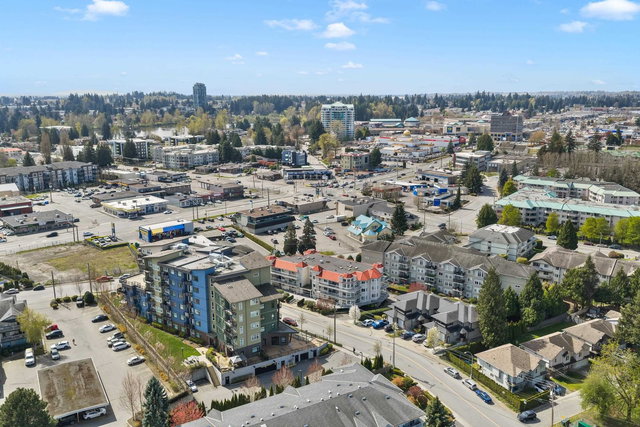 1A - 2725 Fuller Street