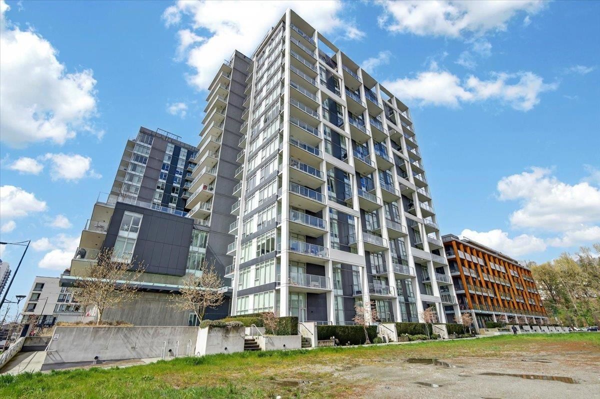 Listing Image 19