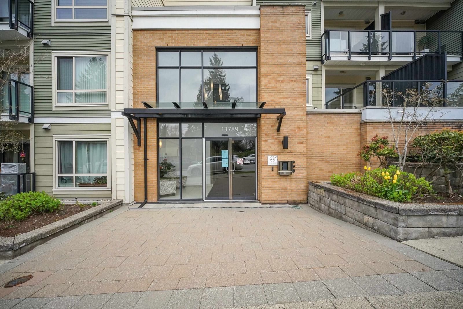 Listing Image 16