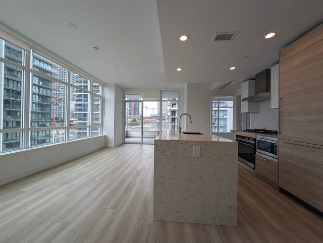 801 - 2381 Beta Avenue