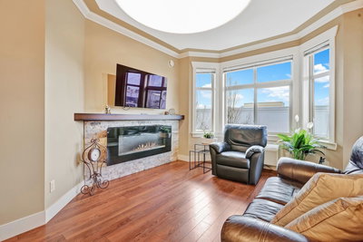 205 - 9060 Birch Street | Chilliwack | Image