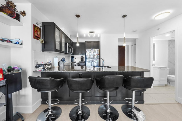 502 - 7225 Acorn Avenue