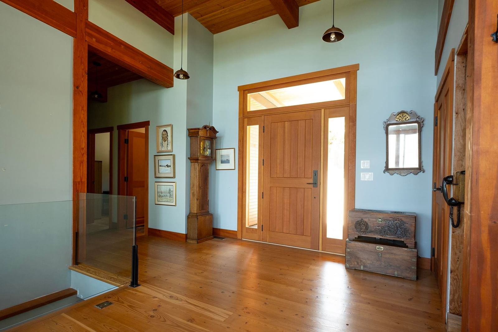 Listing Image 6