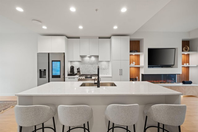 137 - 535 2nd Street E