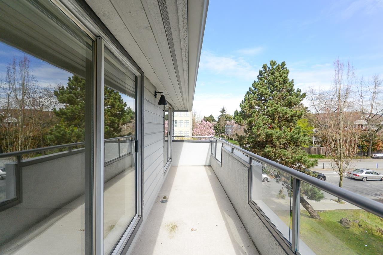 Listing Image 30