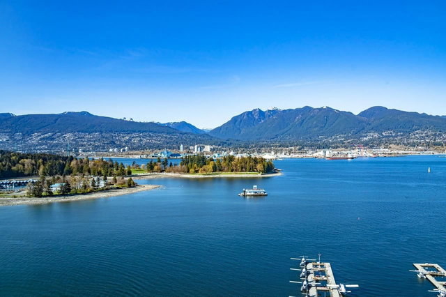 2001 - 277 Thurlow Street