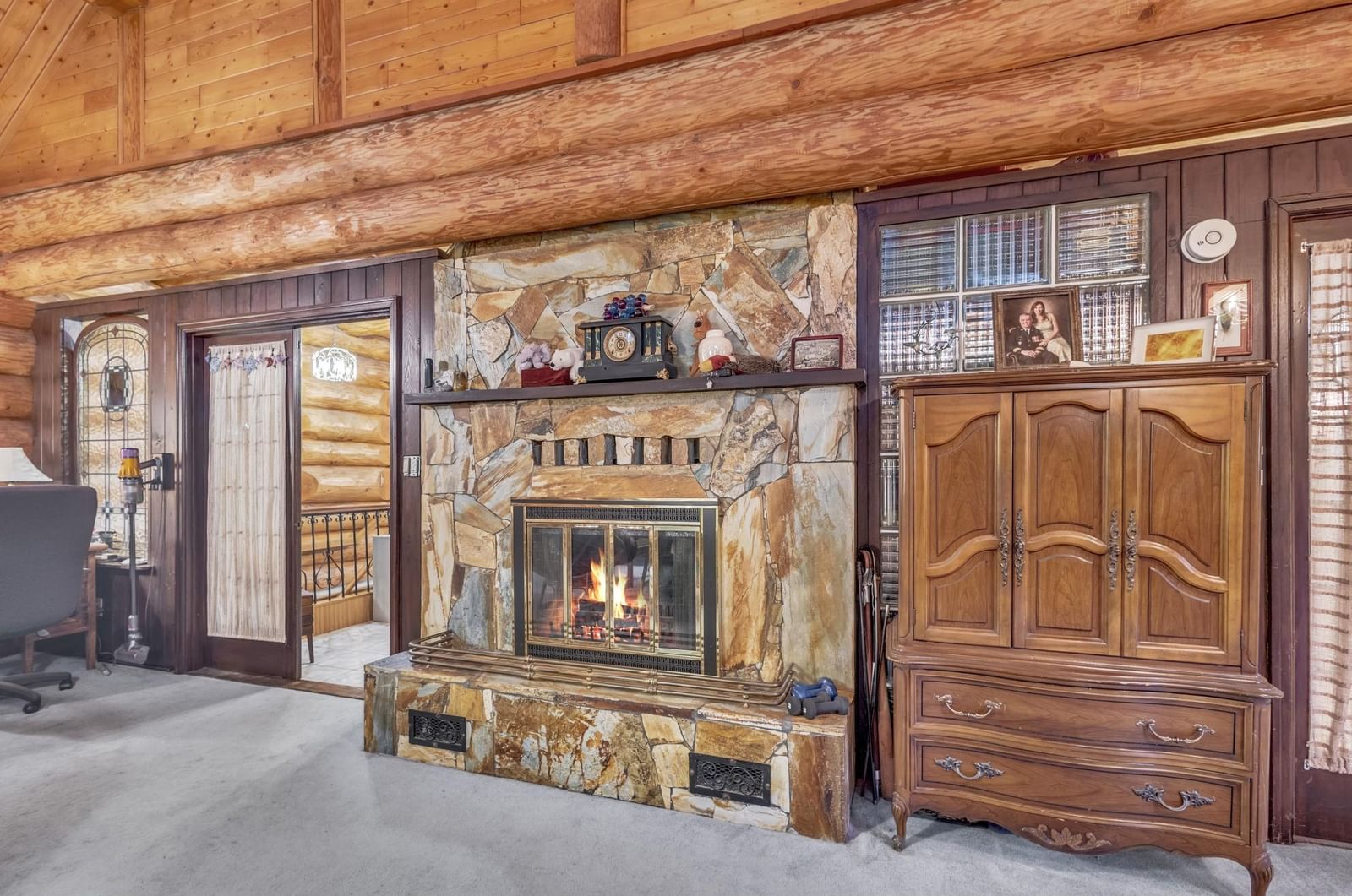 Listing Image 20